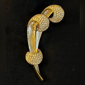 Vintage Brooch